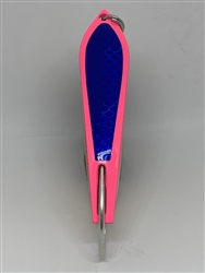 <b>#100 Gator KingspoonÂ® Pink Powder Coat - Blue Tape</b>